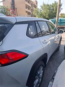 تۆیۆتا کۆرۆلا کرۆس